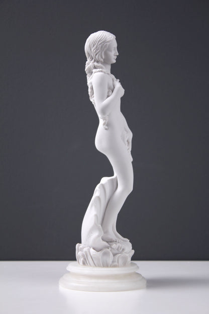 Birth of Venus Statue