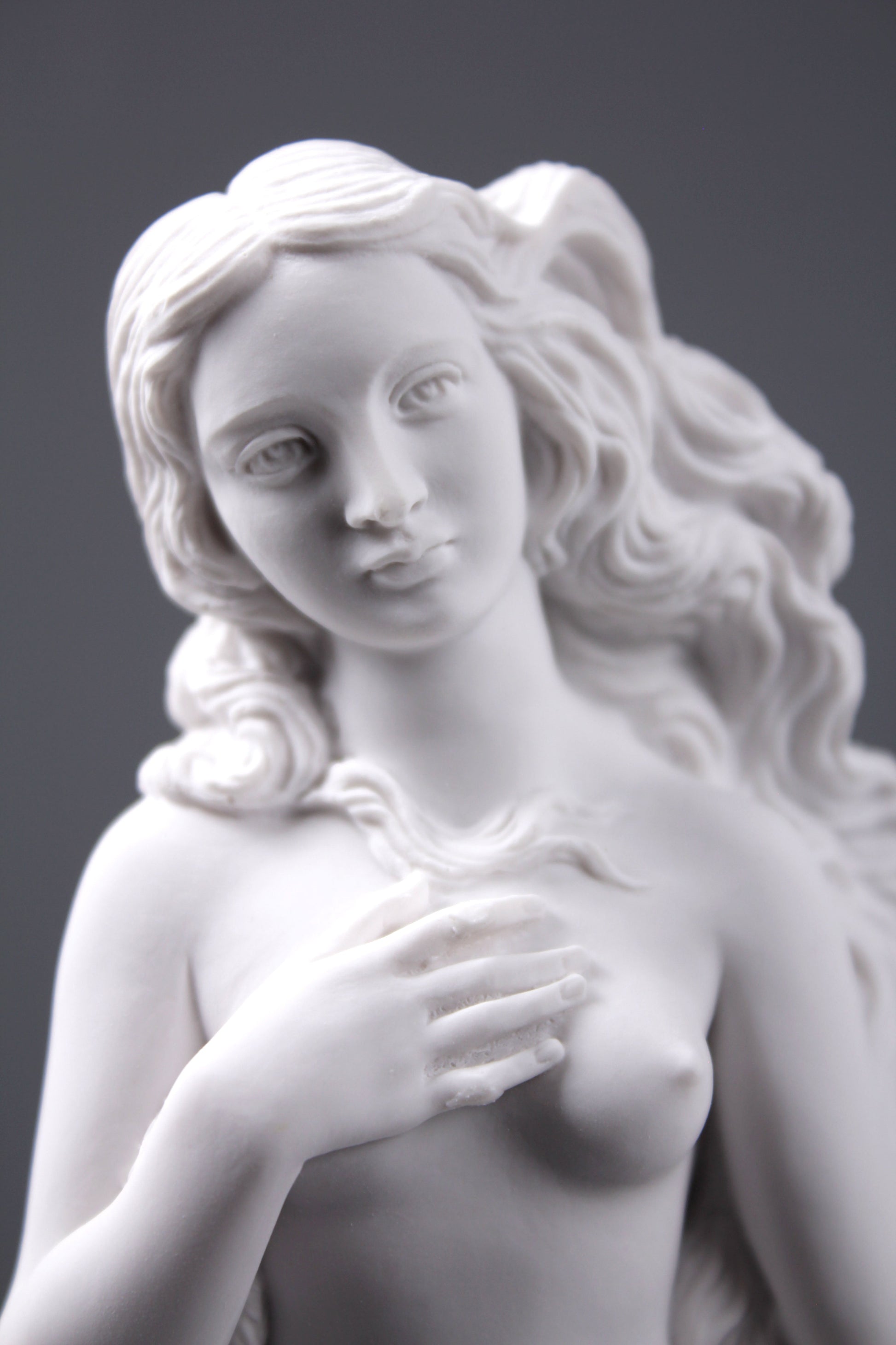 Birth of Venus Statue