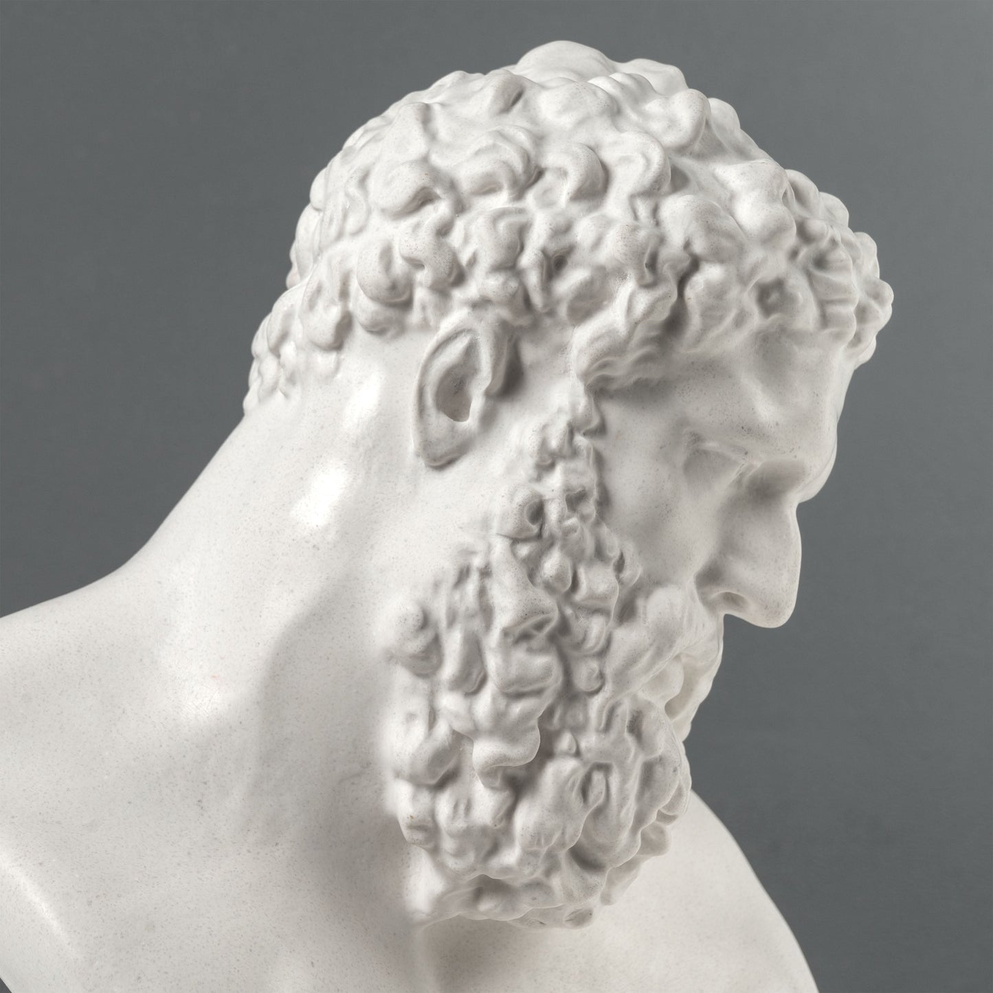 Hercules Bust Sculpture – Greek Hero of Might and Strength