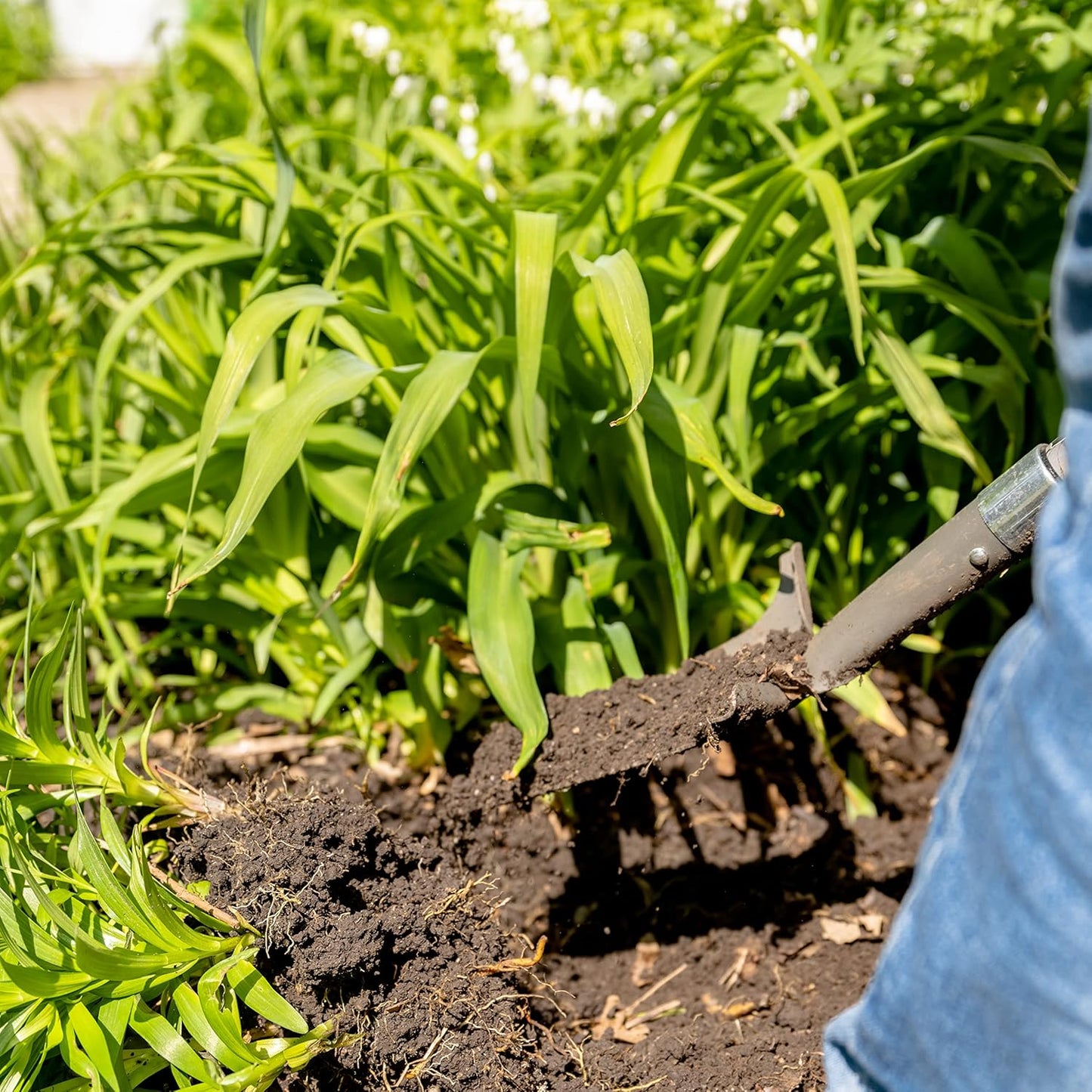 23311 Root Slayer Perennial Shovel, Red