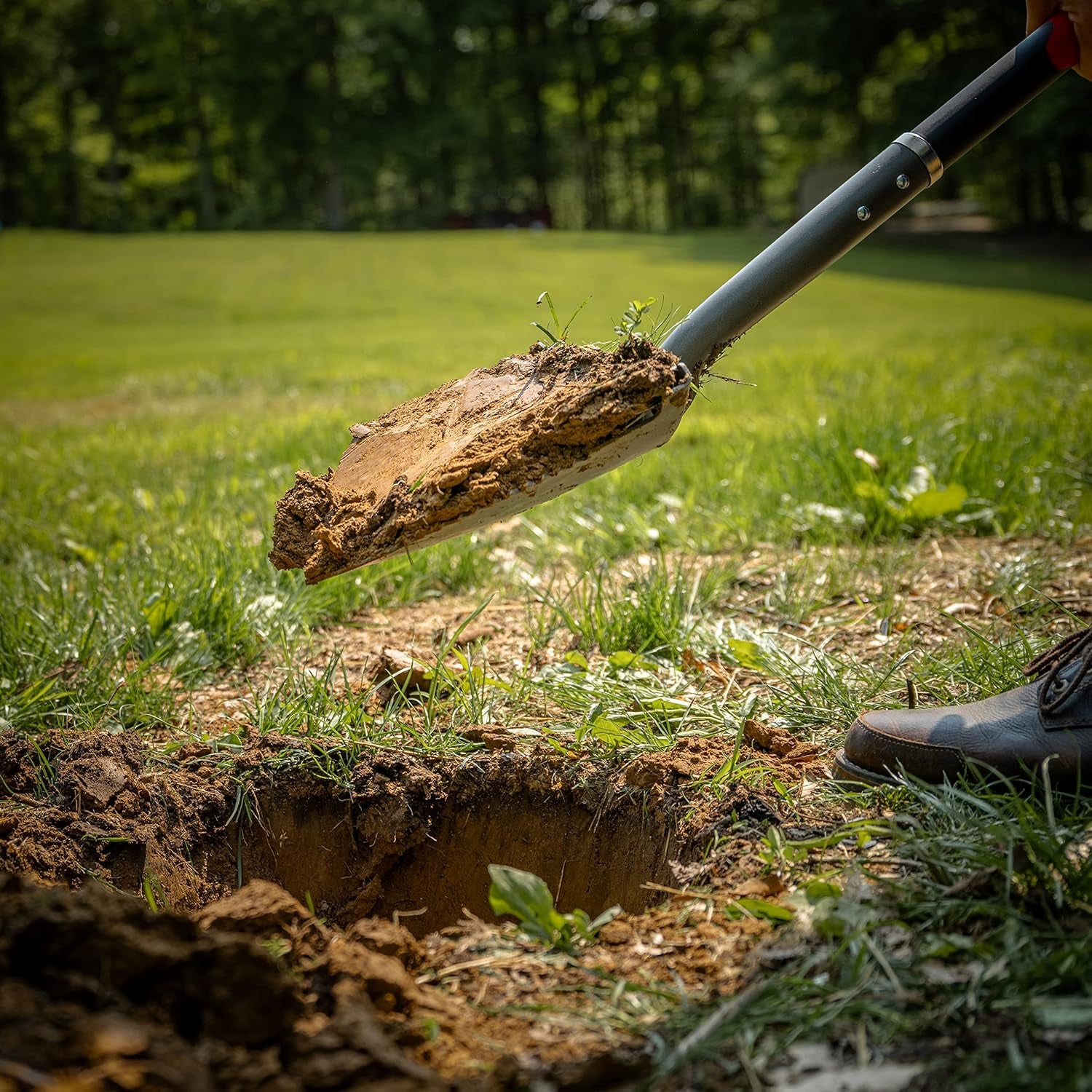 22211, Root Slayer round Head Shovel, Red