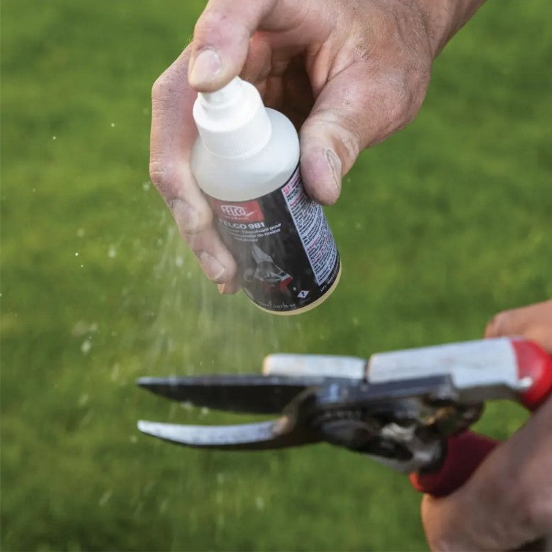 981 Plant Resin Remover Spray