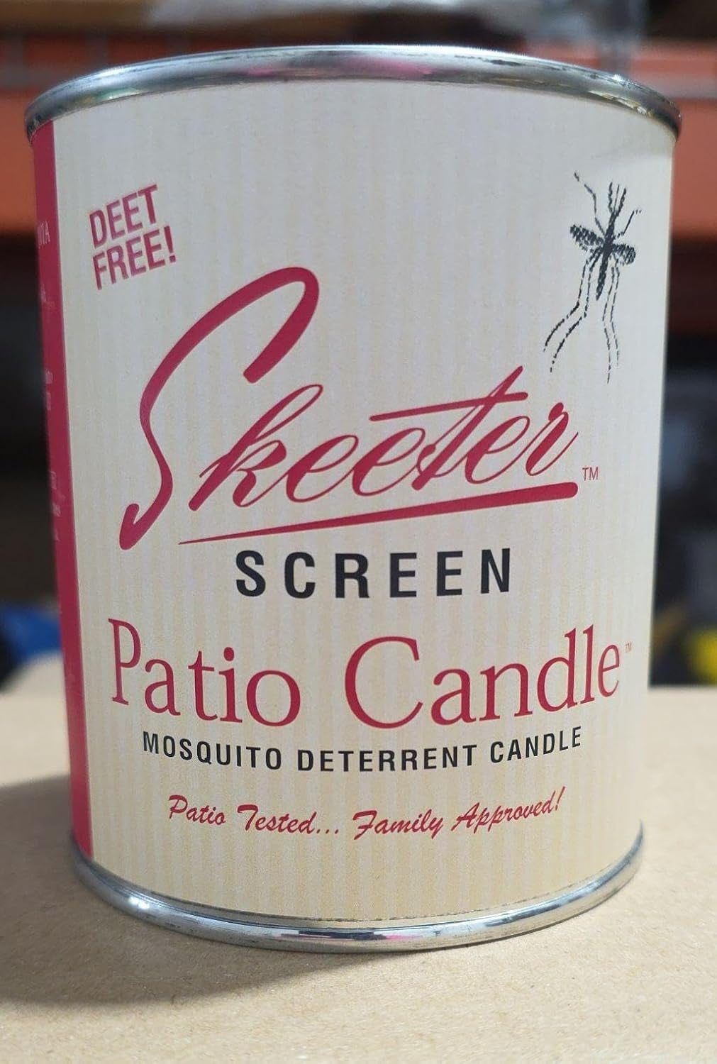 Skeeter Screen 15Oz Patio Candle – All Natural Insect Repellent | 80 Hour Burn Time - Clean-Burning Essential Oil Formula – Lead-Free Wick – Fresh Outdoor Scent for Patios, Decks, Balconies