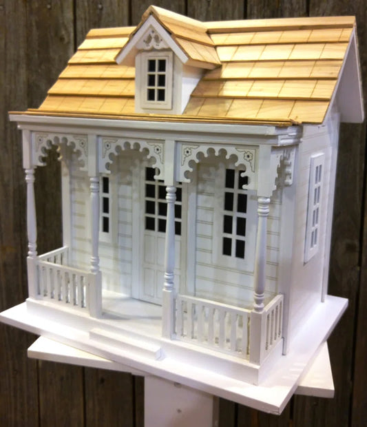 Classic Series Orchard Cottage 14 in X 13 in X 10 in Birdhouse