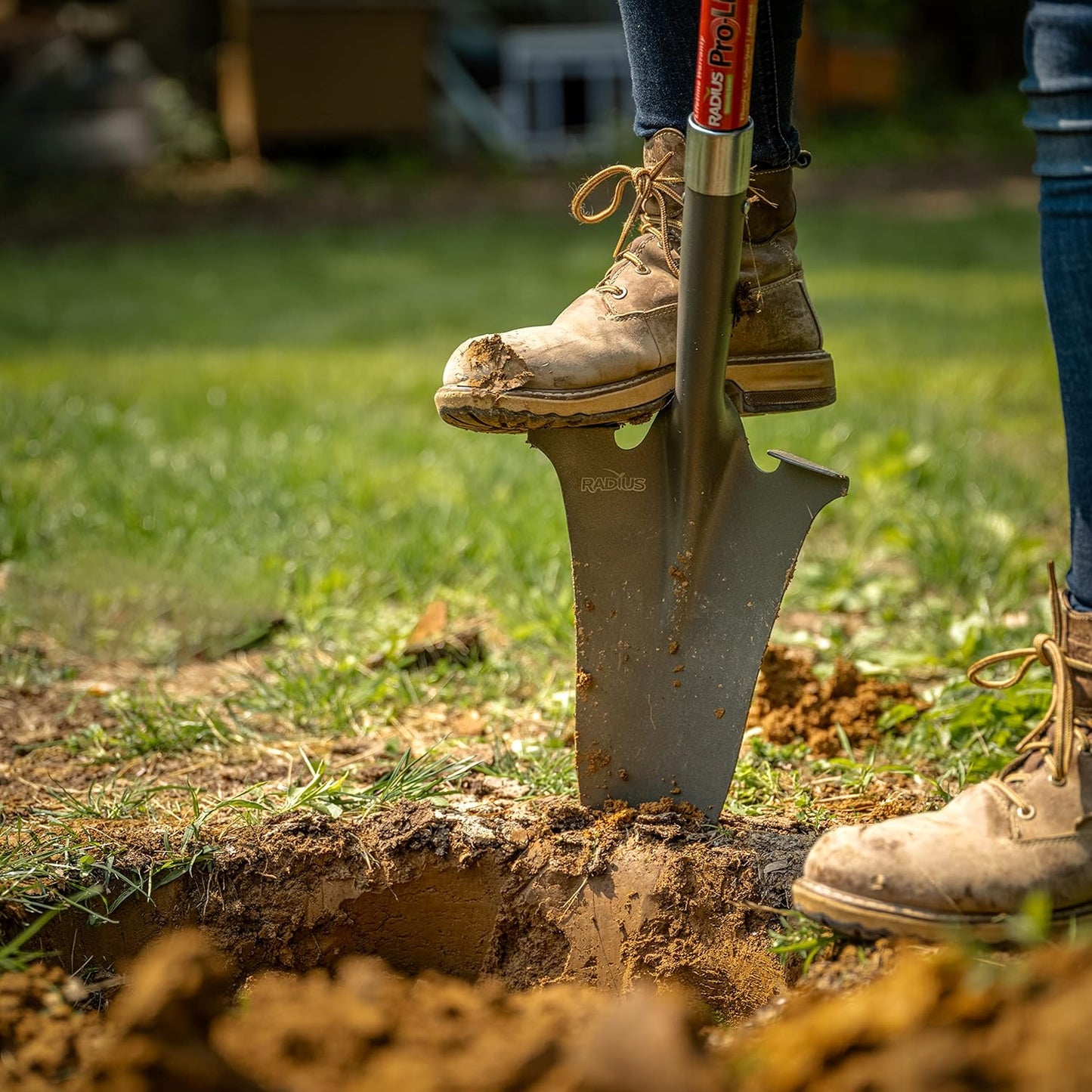 25011 Pro-Lite Carbon Steel Transplanter, Red