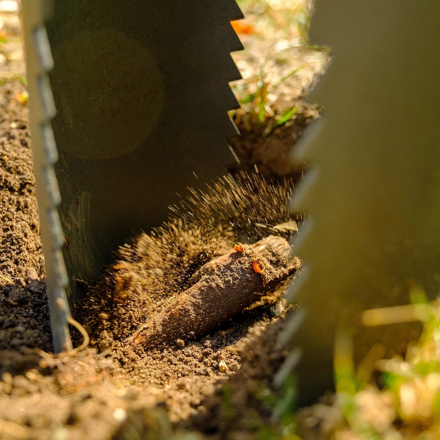 23411 Root Slayer Post Hole Digger