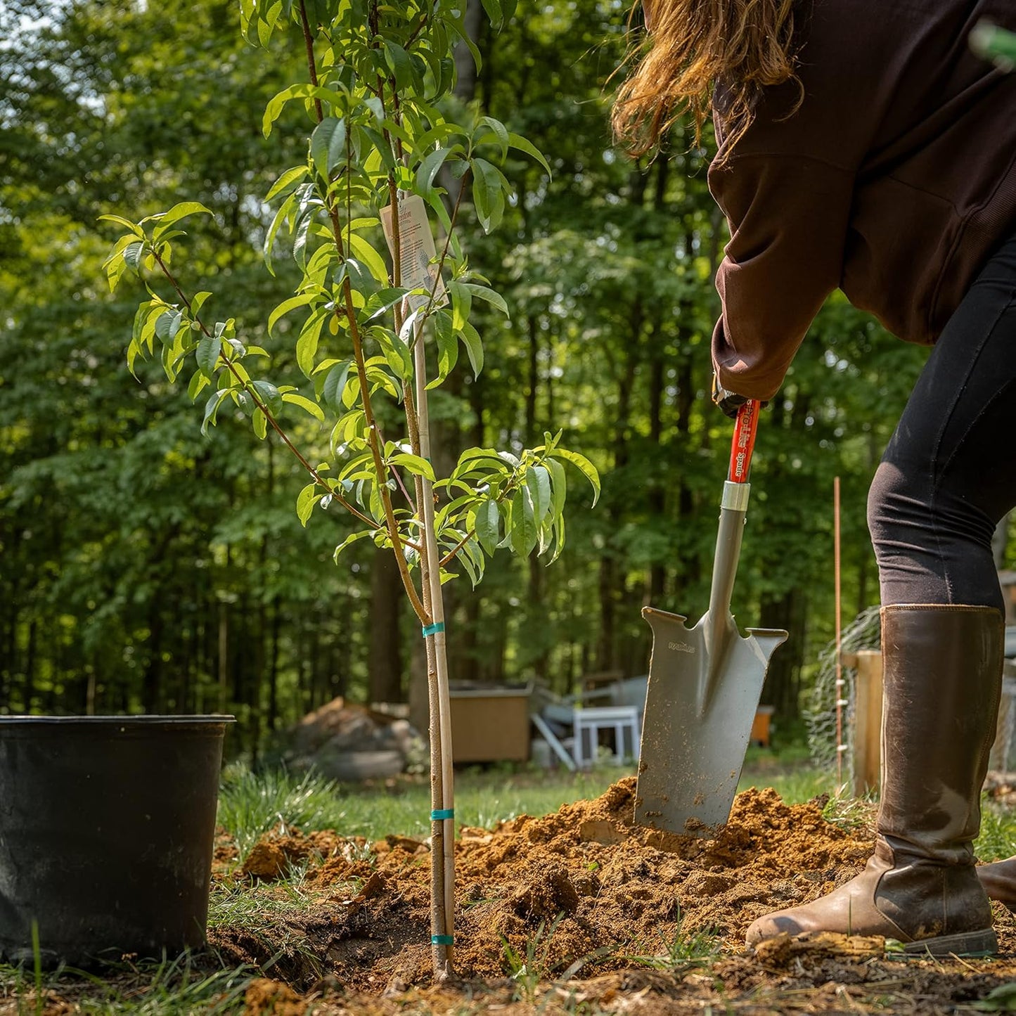 25111 Pro-Lite Ergonomic Carbon Steel Spade, Red
