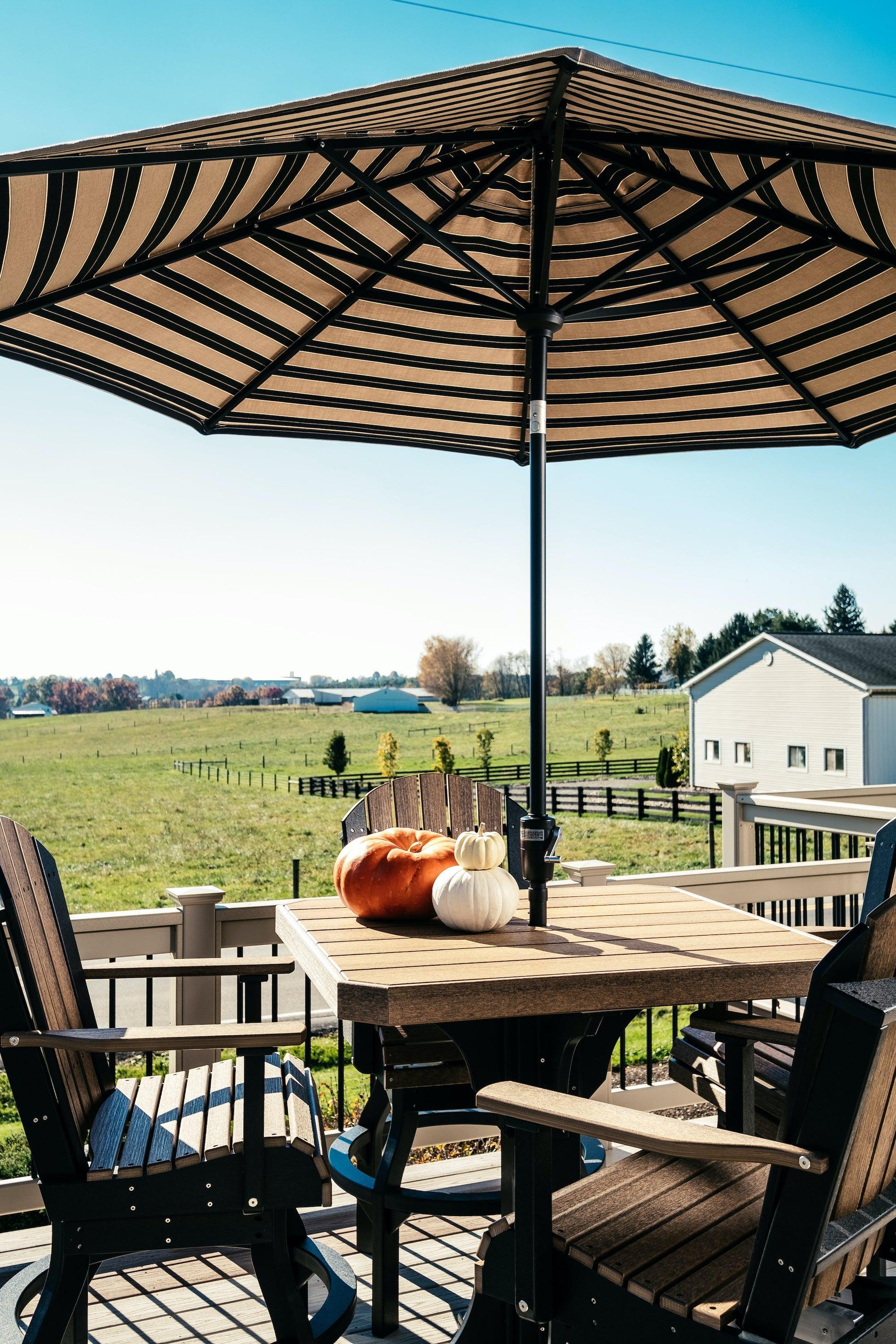 Adirondack Swivel Chair (BAR HEIGHT)