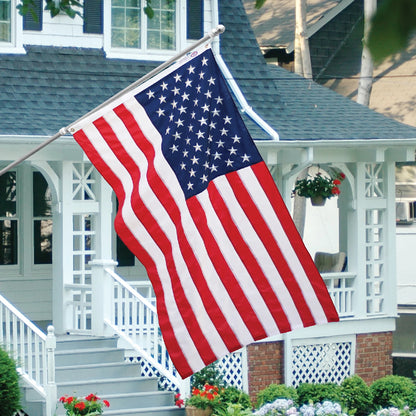 American Nylon Flag with Sewn Stripes and Embroidered Stars by Annin, 3’ X 5’