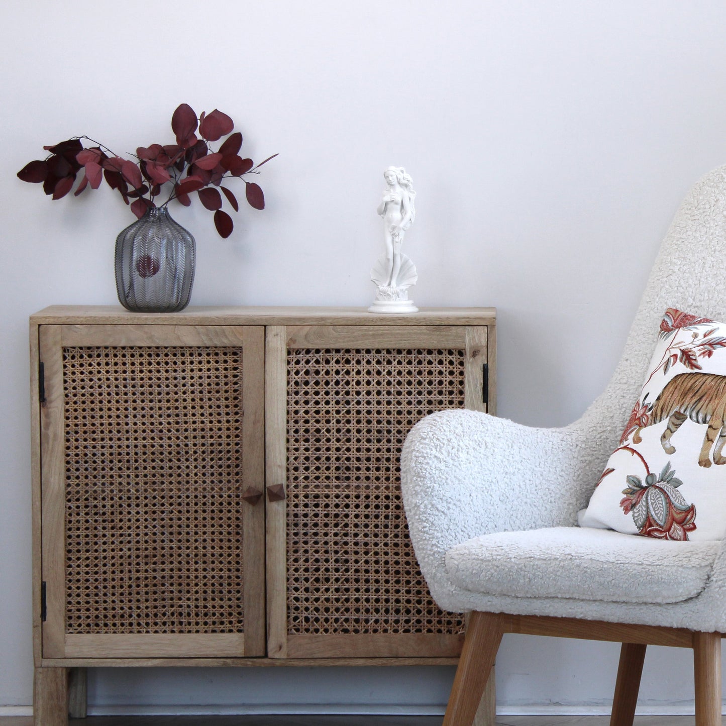 Birth of Venus Statue