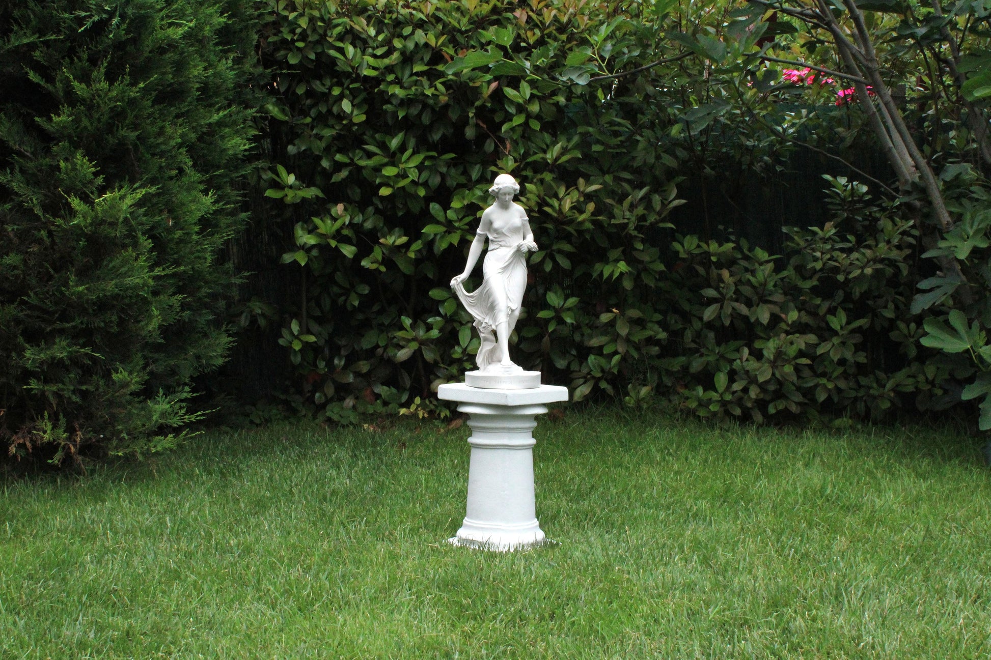 Stepping Stones Statue